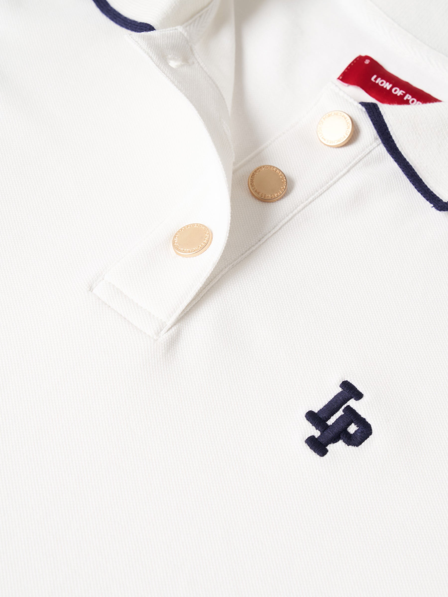 Polo de algodão com riscas