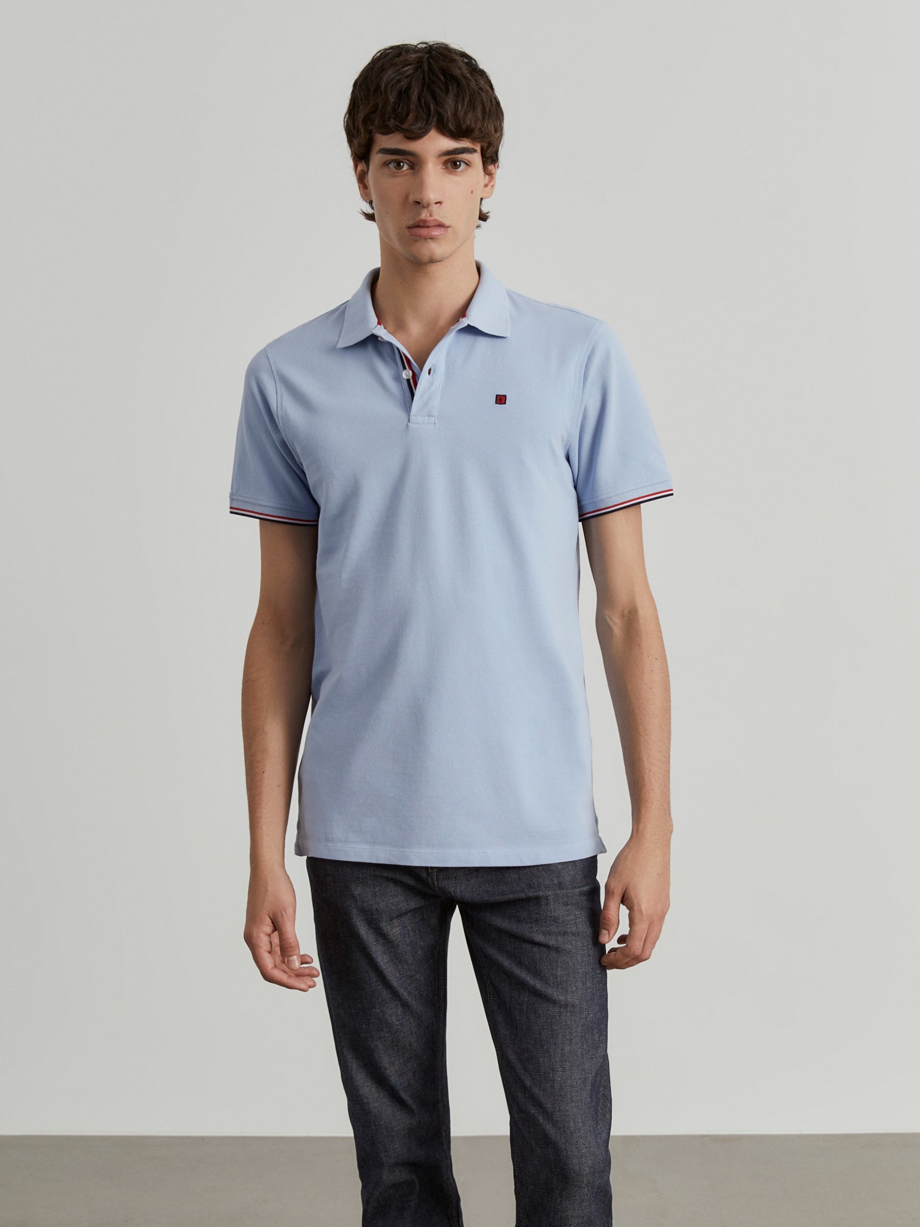 Polo piqué slim fit em algodão