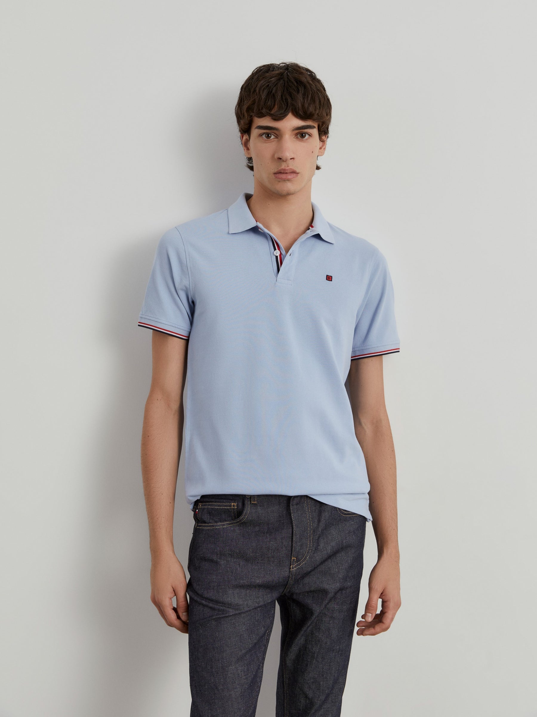 Polo piqué slim fit em algodão