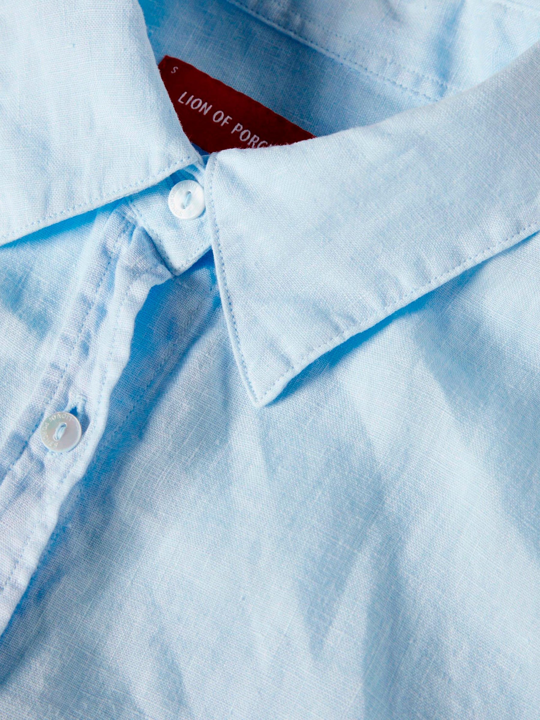 Camisa de linho assimétrica