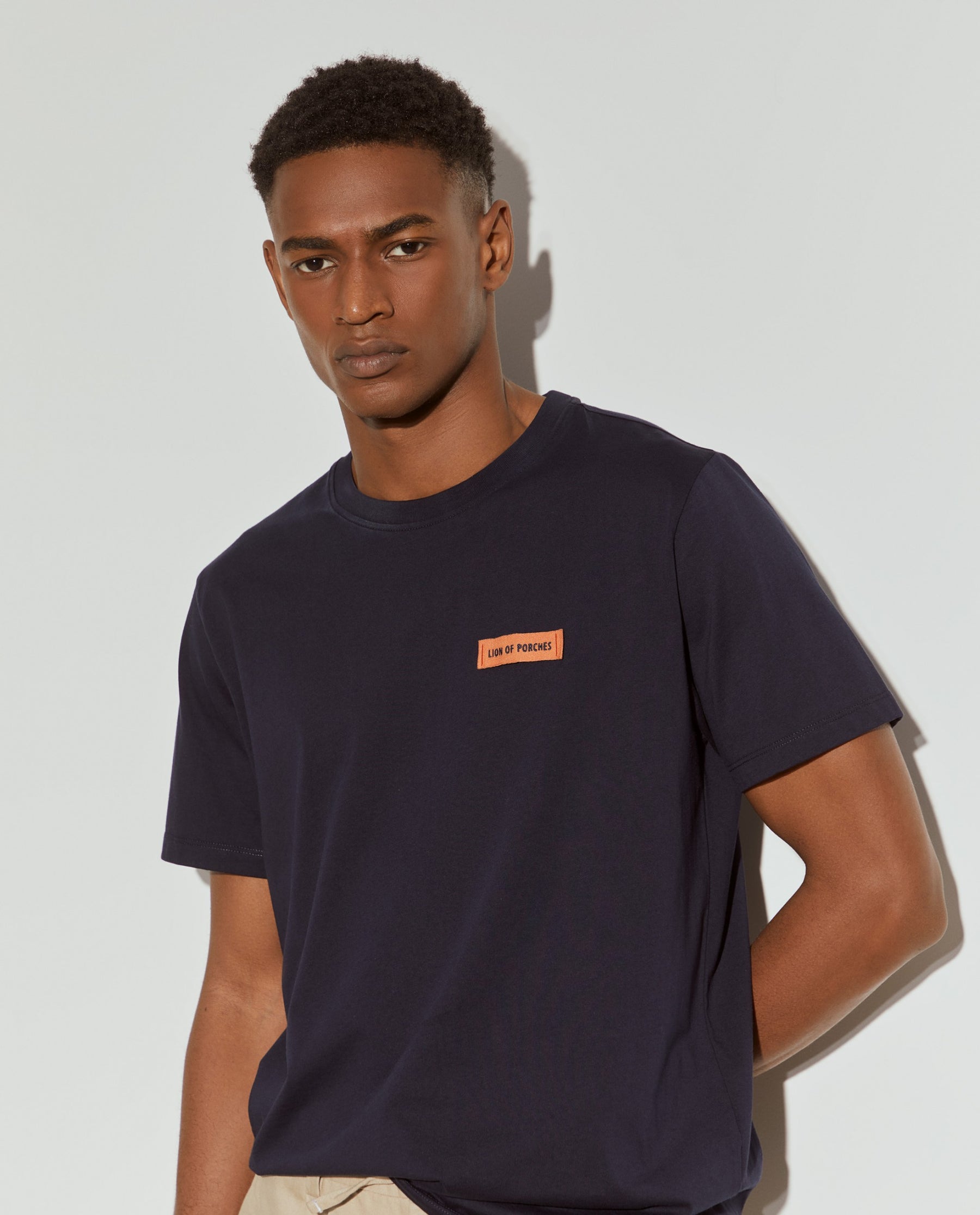 T-shirt básica de algodão