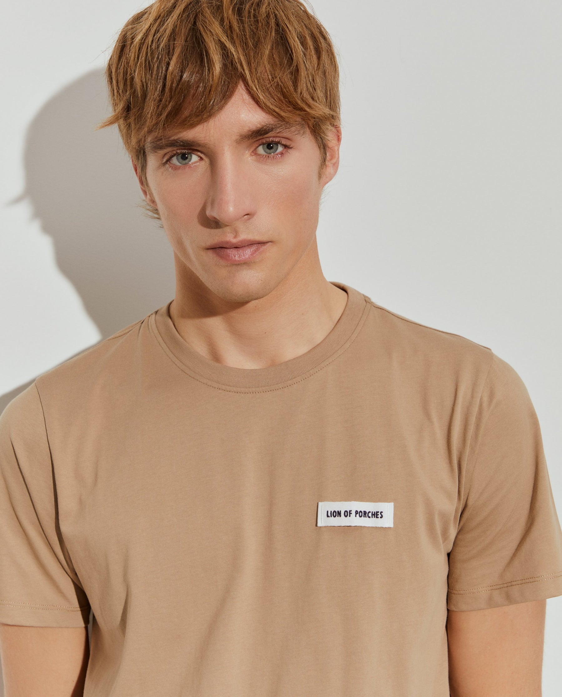 T-shirt básica de algodão
