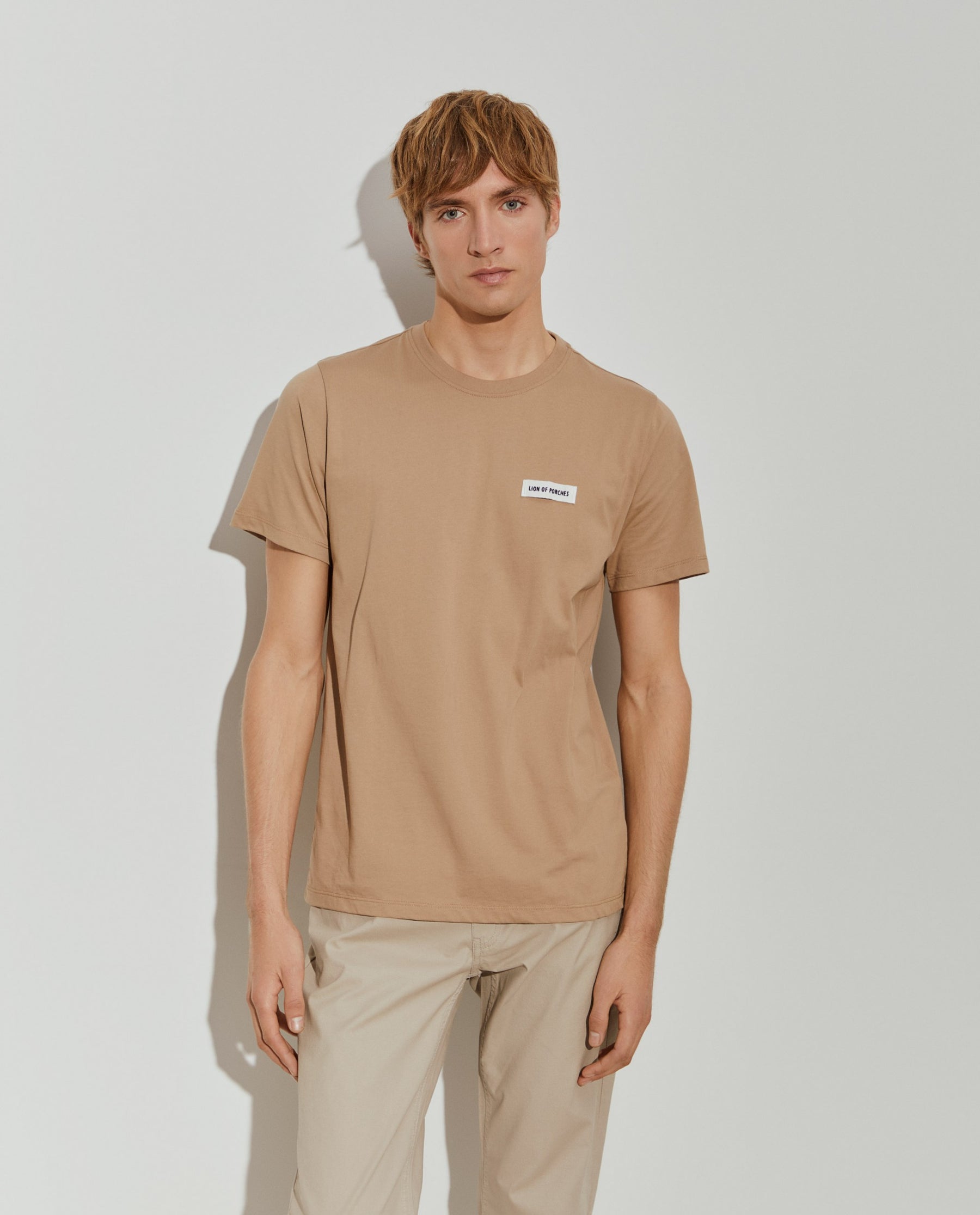T-shirt básica de algodão