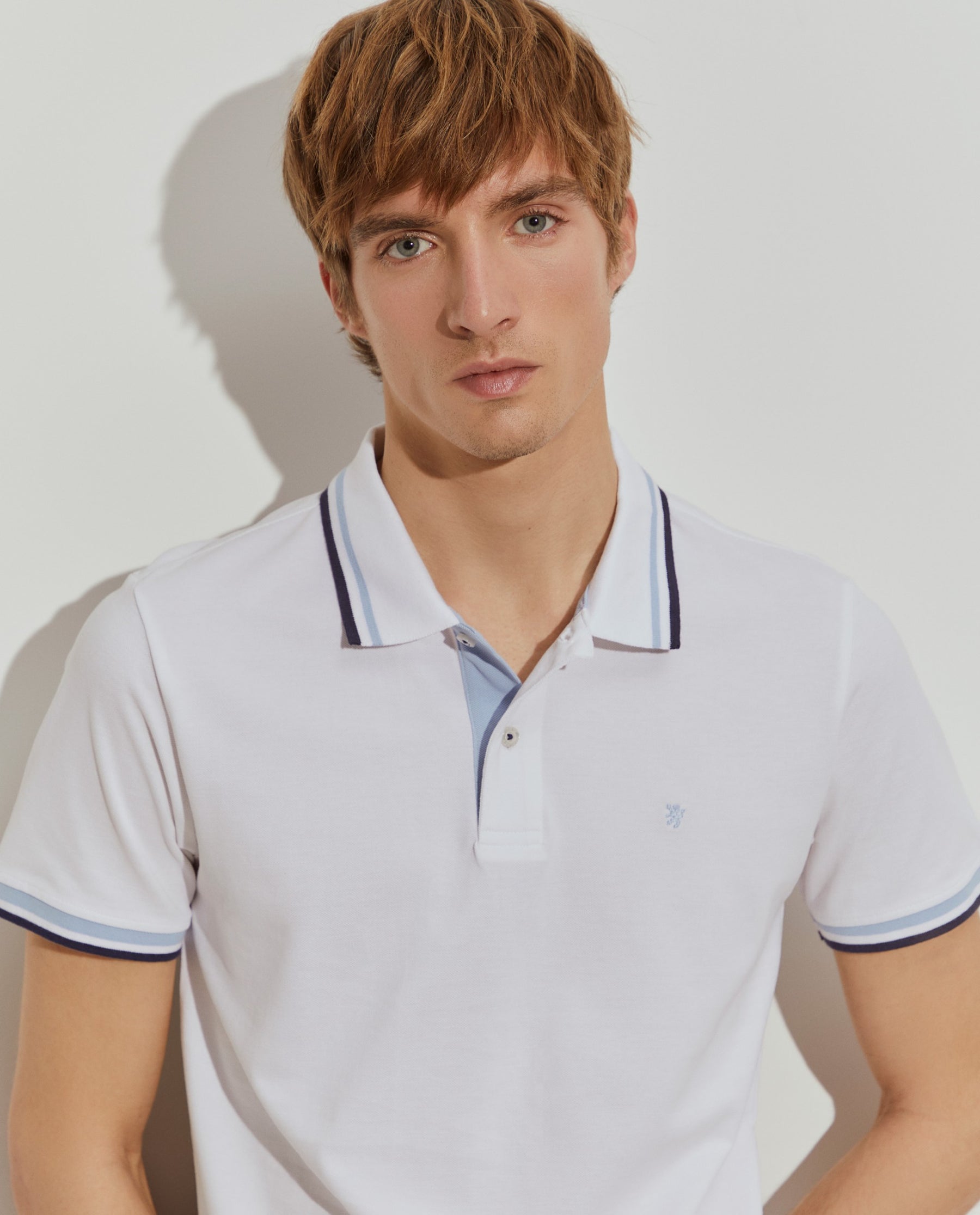 Polo piqué slim fit em algodão