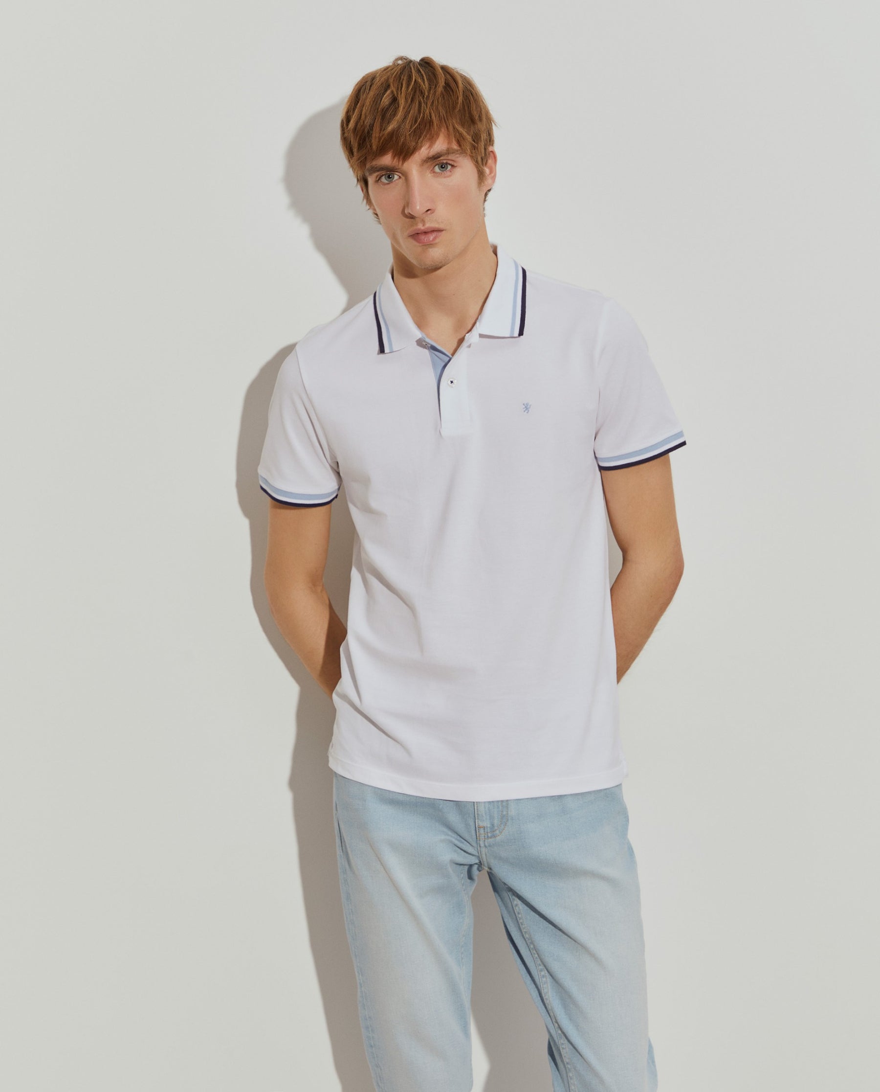 Polo piqué slim fit em algodão