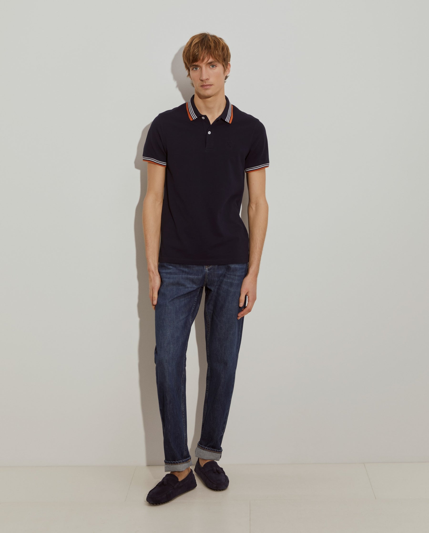 Polo piqué slim fit com riscas