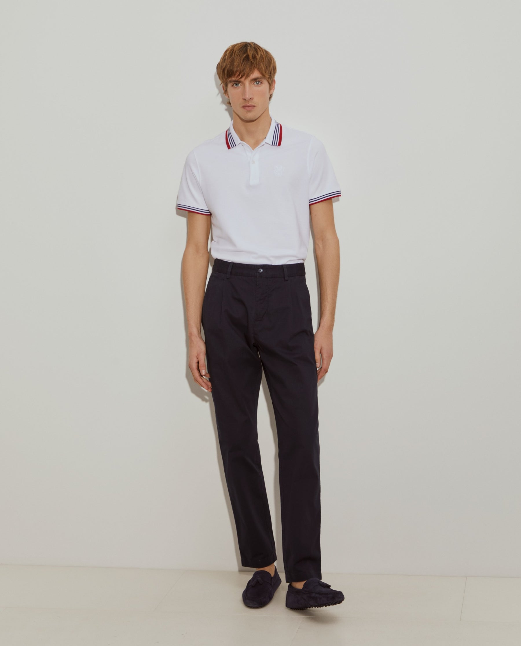 Polo piqué slim fit com riscas