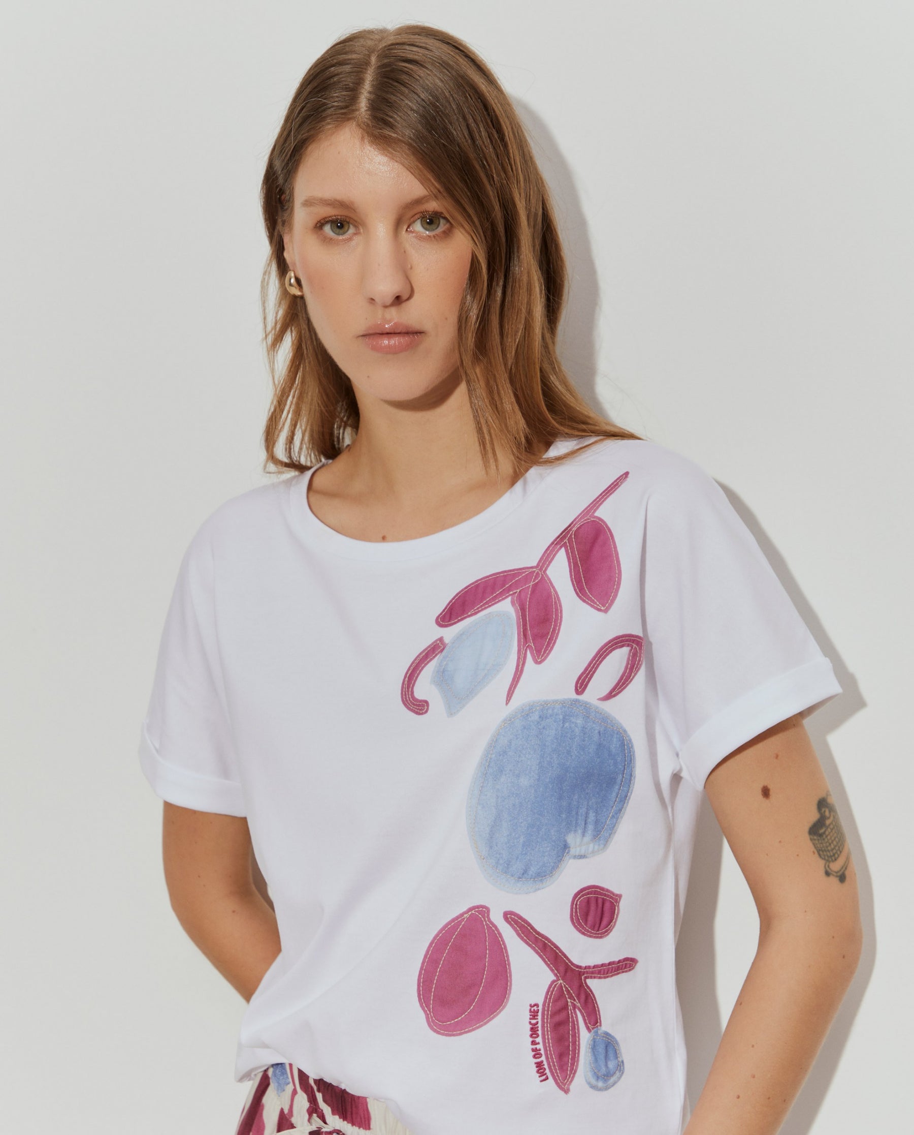 T-shirt de algodão estampada