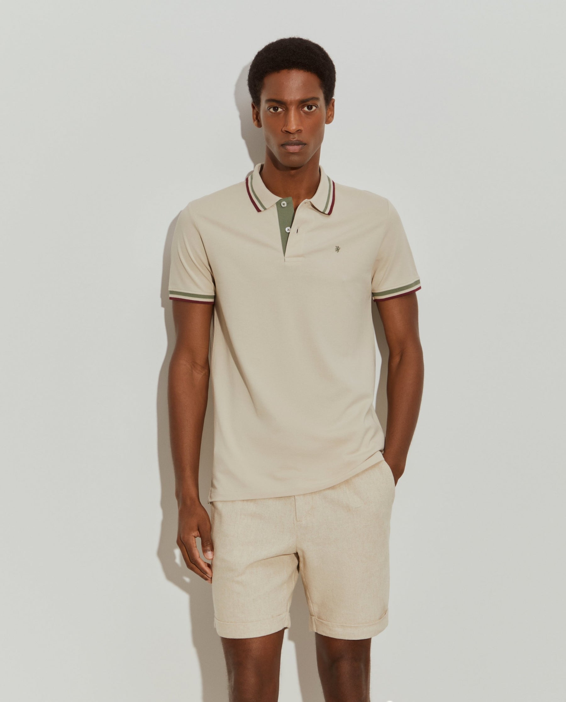 Polo piqué slim fit em algodão