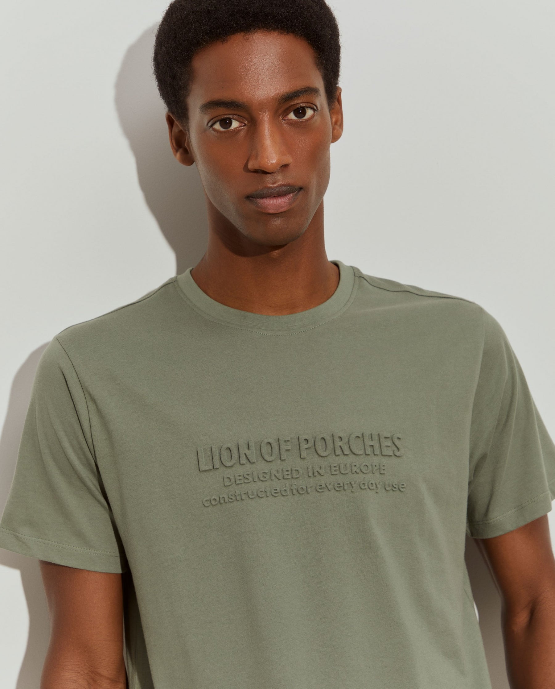 T-shirt de algodão Lion of Porches
