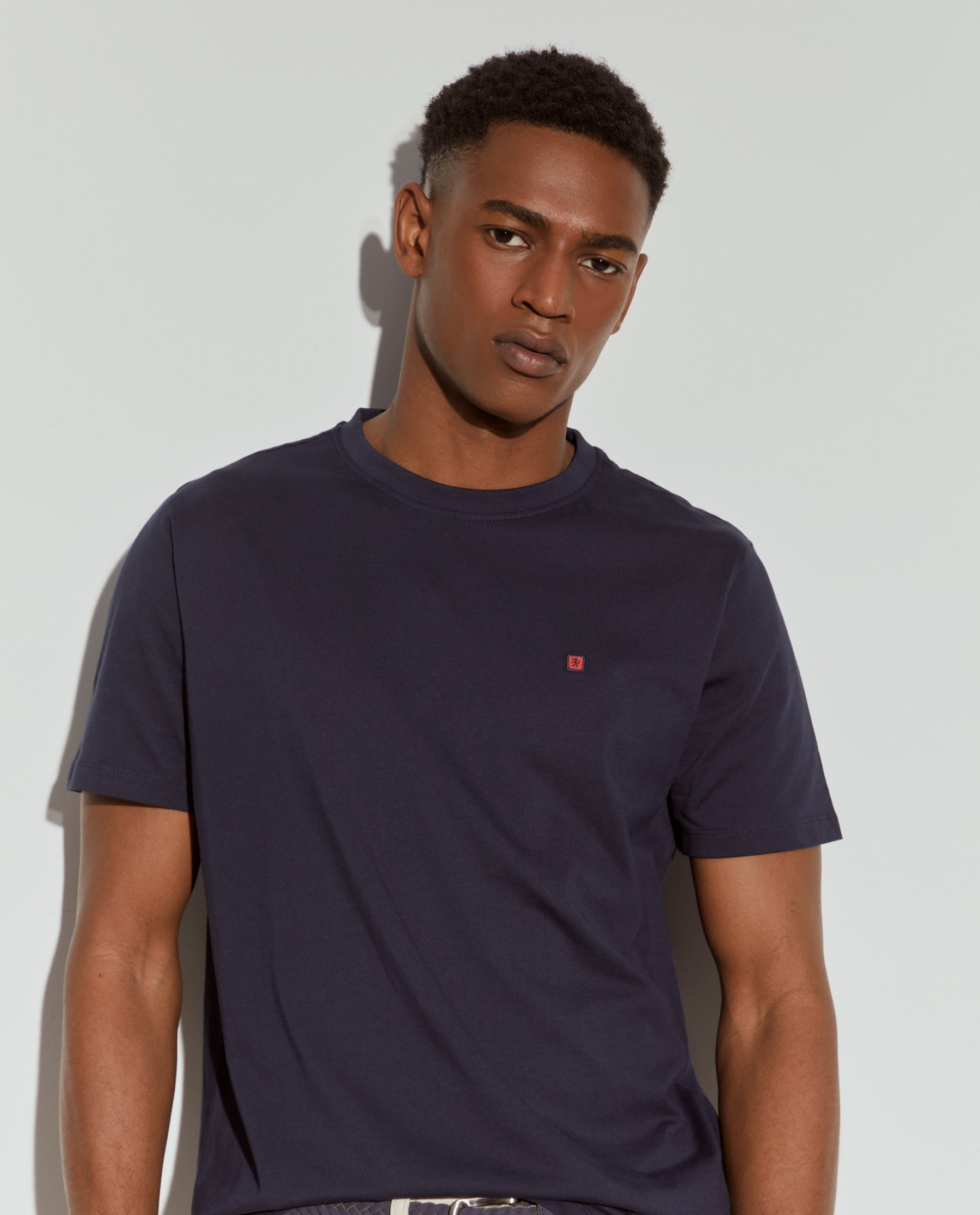 T-shirt básica de algodão