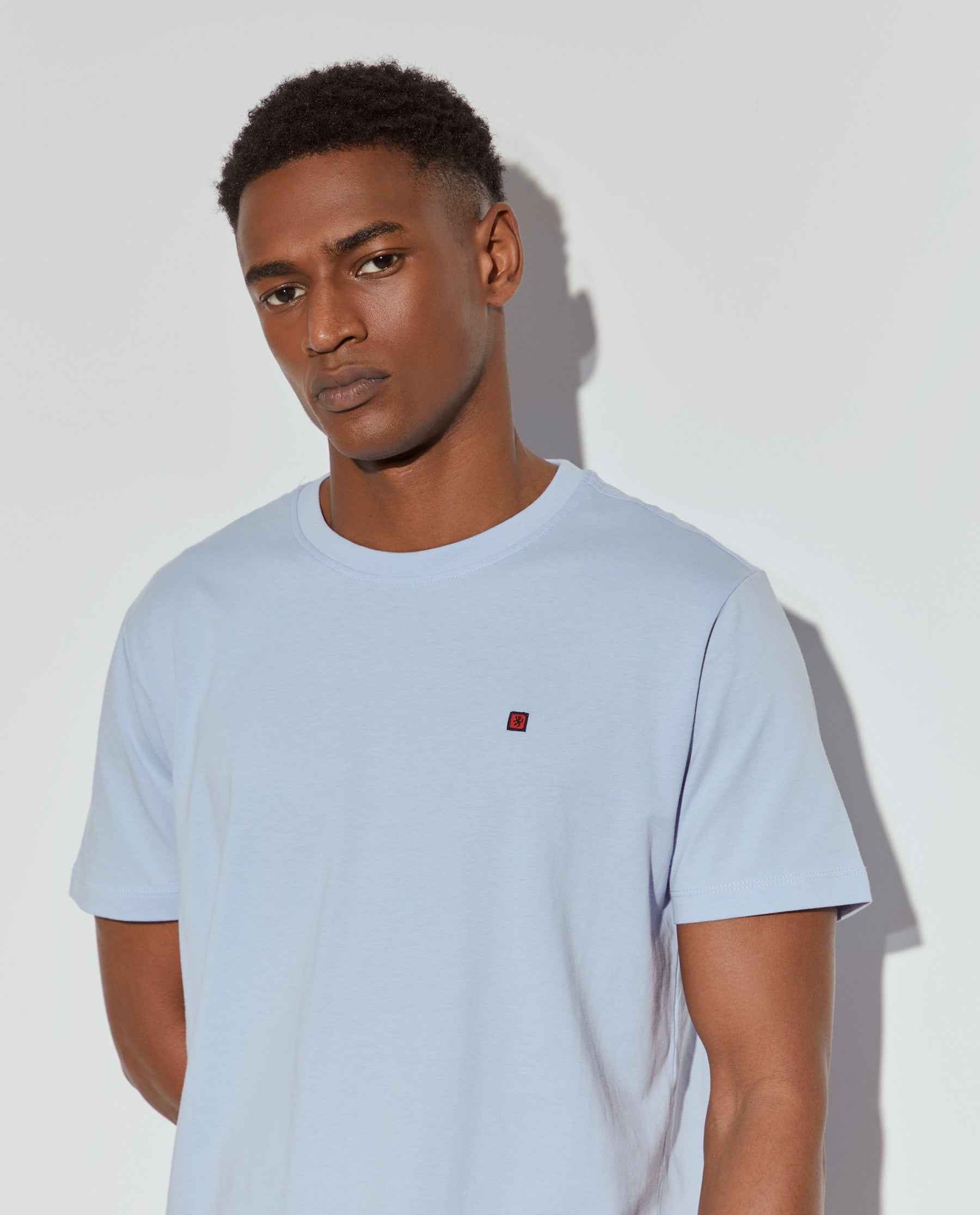 T-shirt básica de algodão