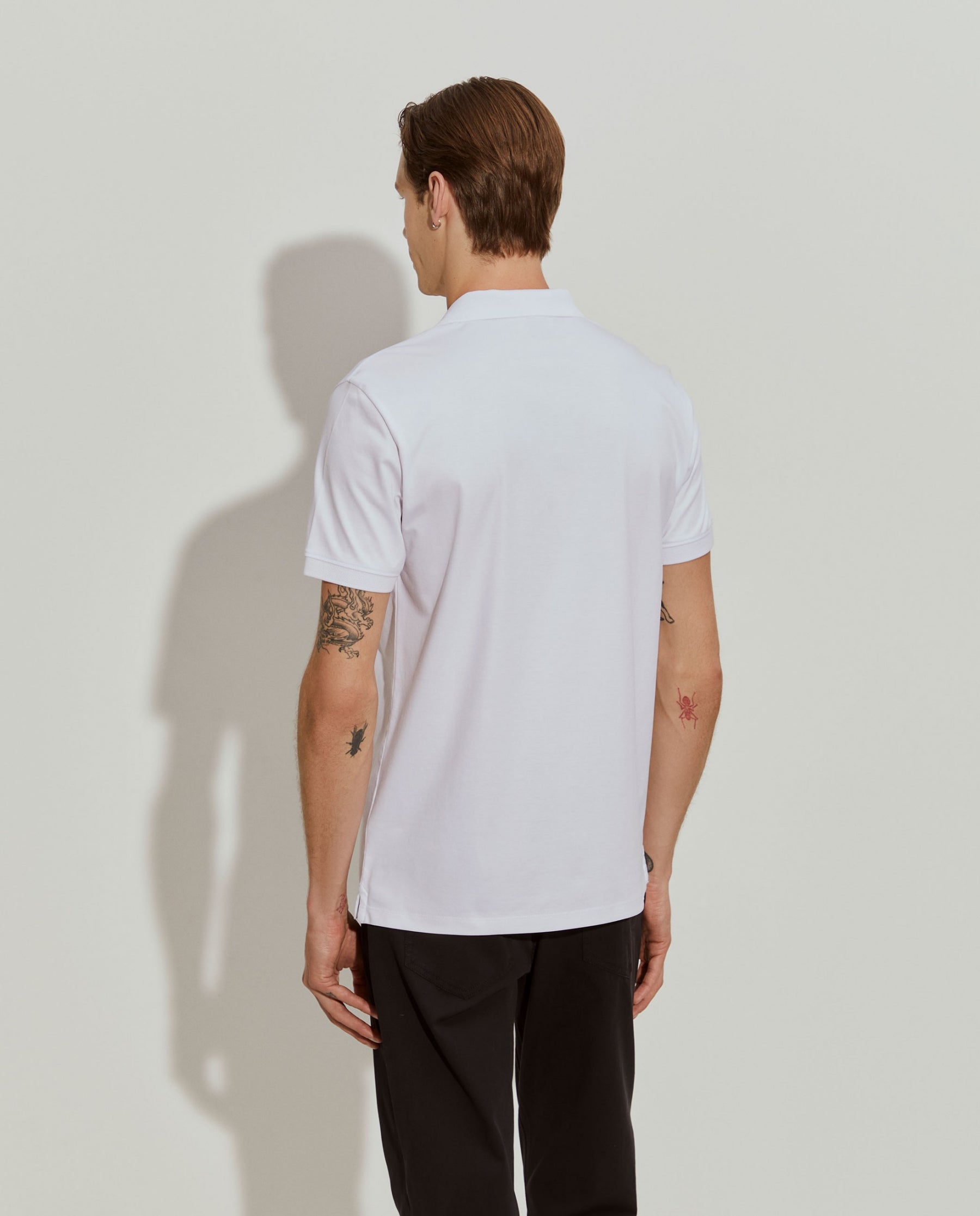 Polo slim fit de algodão com molas