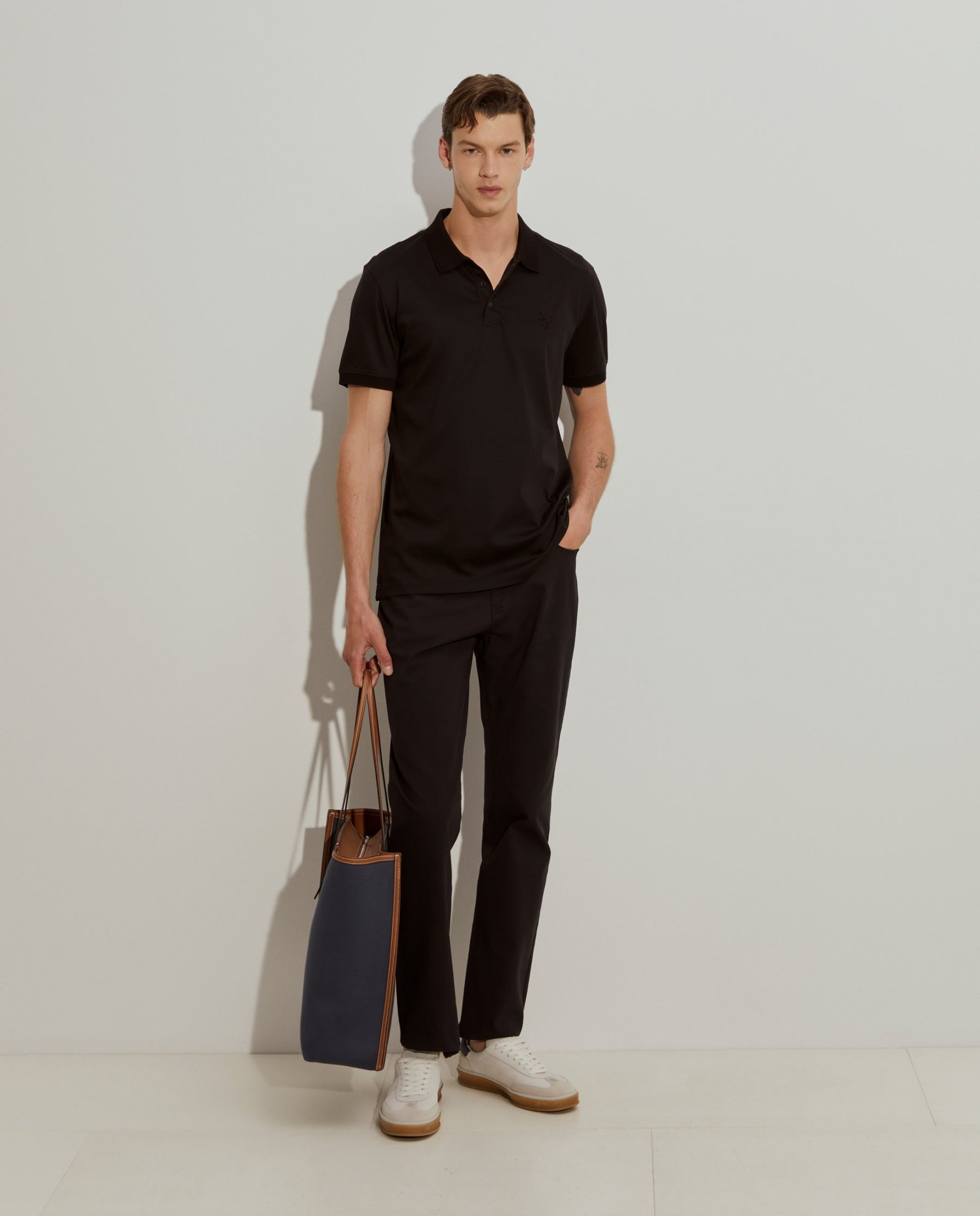 Polo slim fit de algodão com molas
