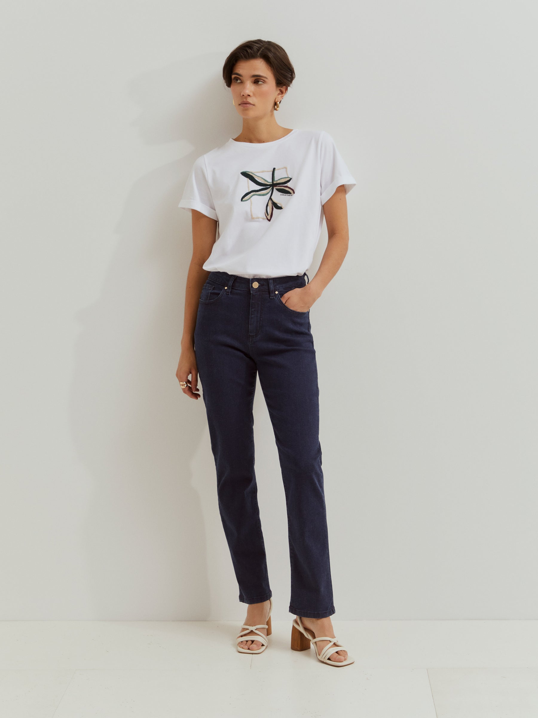 Calças denim perna reta