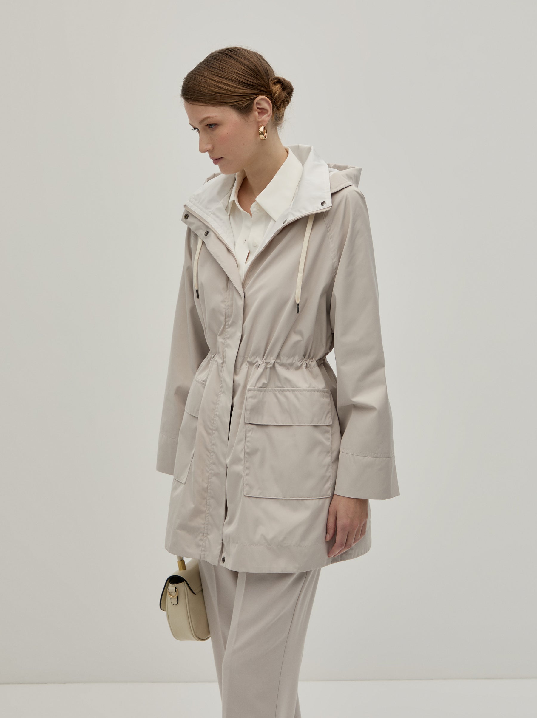 Parka com capuz
