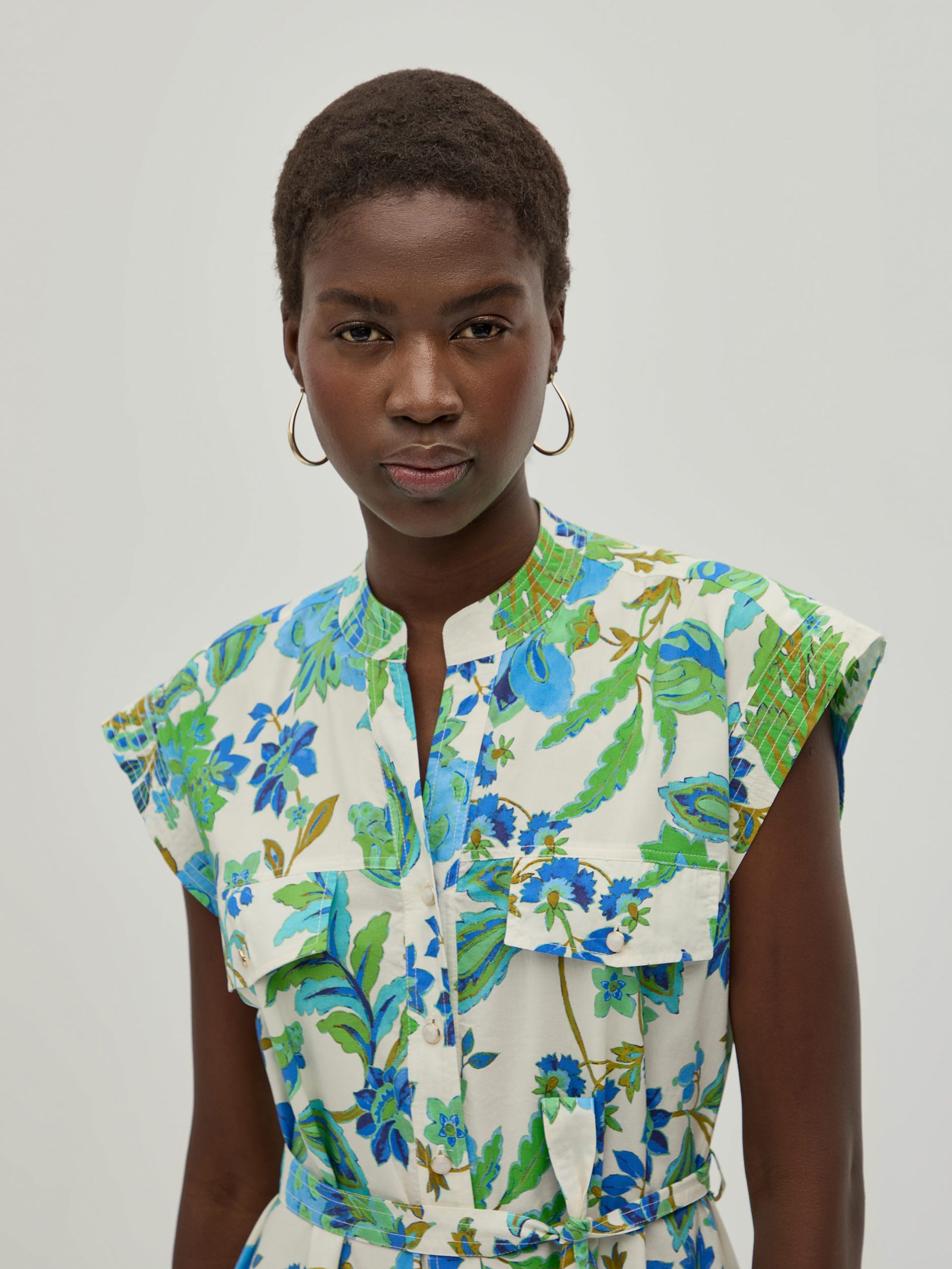 Vestido camiseiro estampado floral