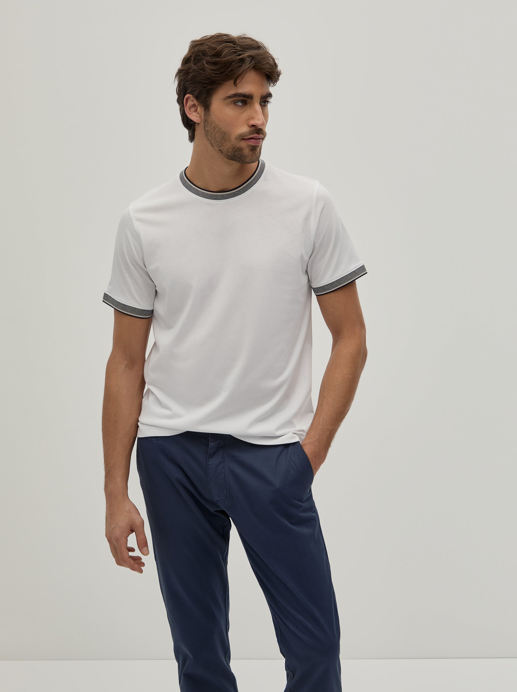 T-shirt de algodão com contraste