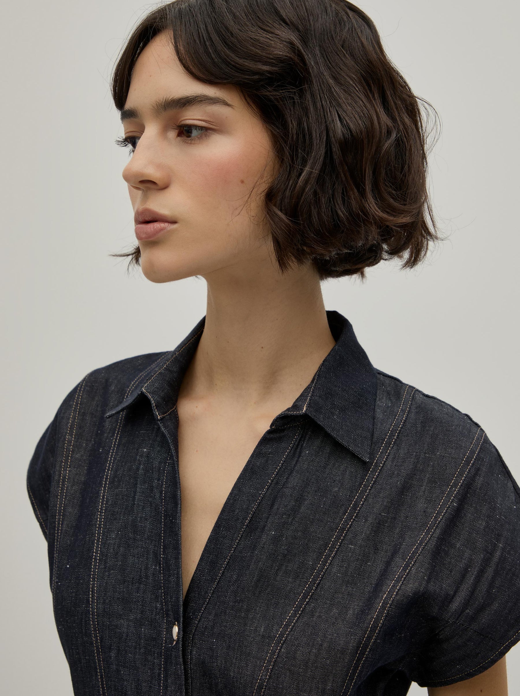 Vestido midi denim em algodão e linho