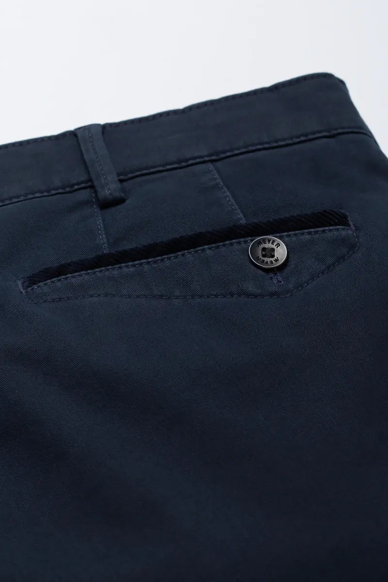 Dublin · Slim Fit
