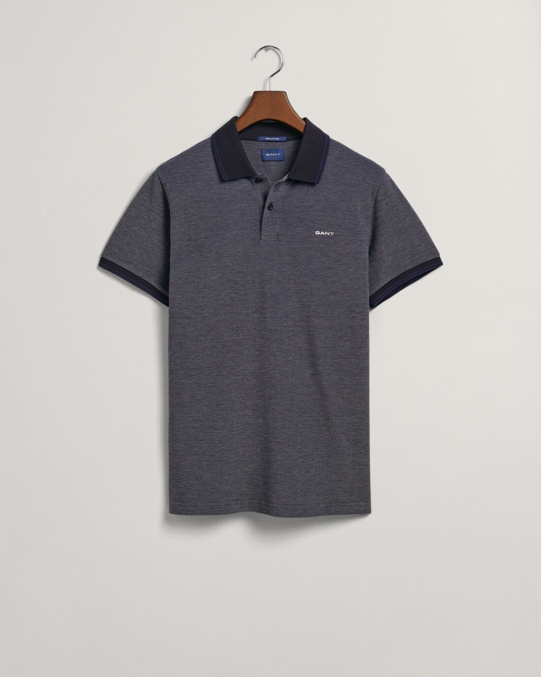 Polo em piqué Oxford em 4 cores