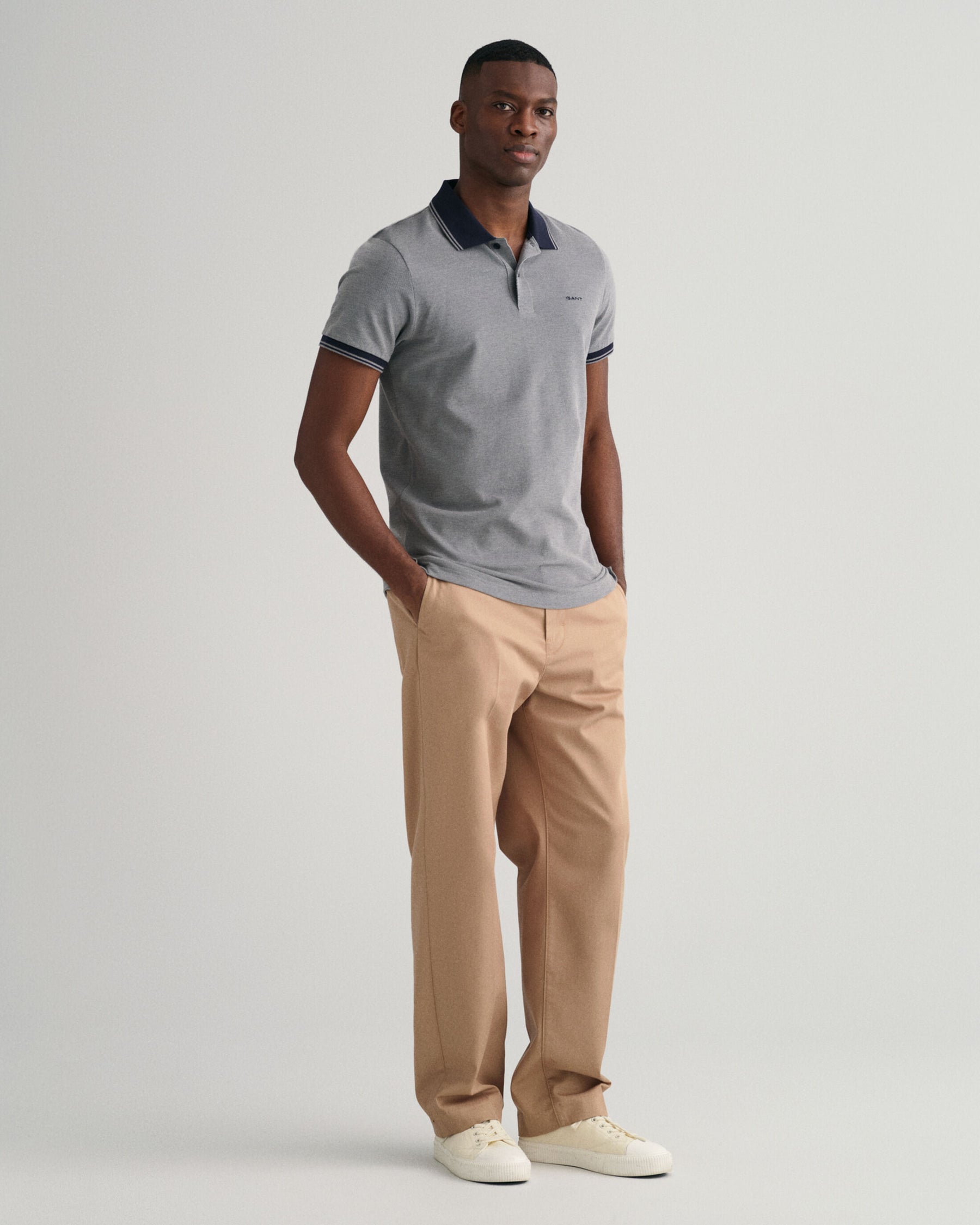 Polo em piqué Oxford em 4 cores