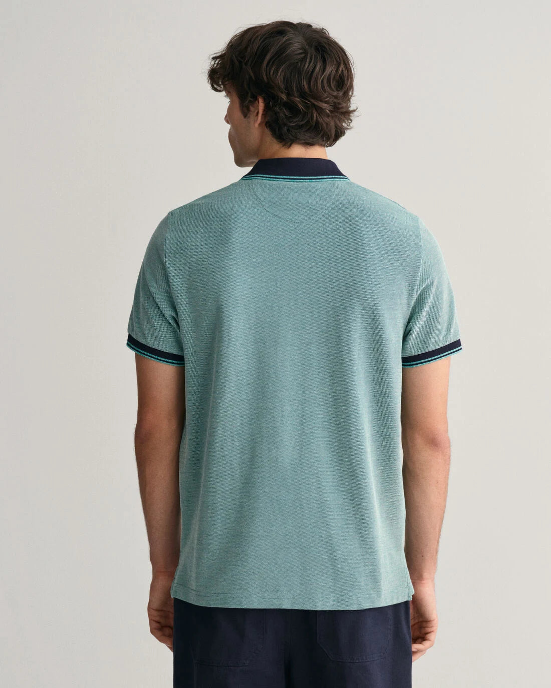 Polo em piqué Oxford em 4 cores