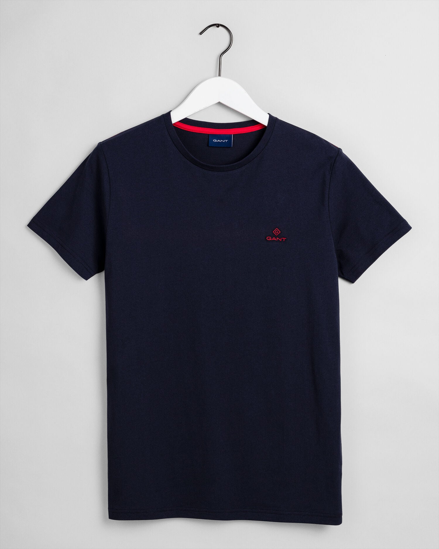 T-Shirt Contrast Logo