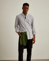 Camisa Slim Fit em tecido com padrão de riscas