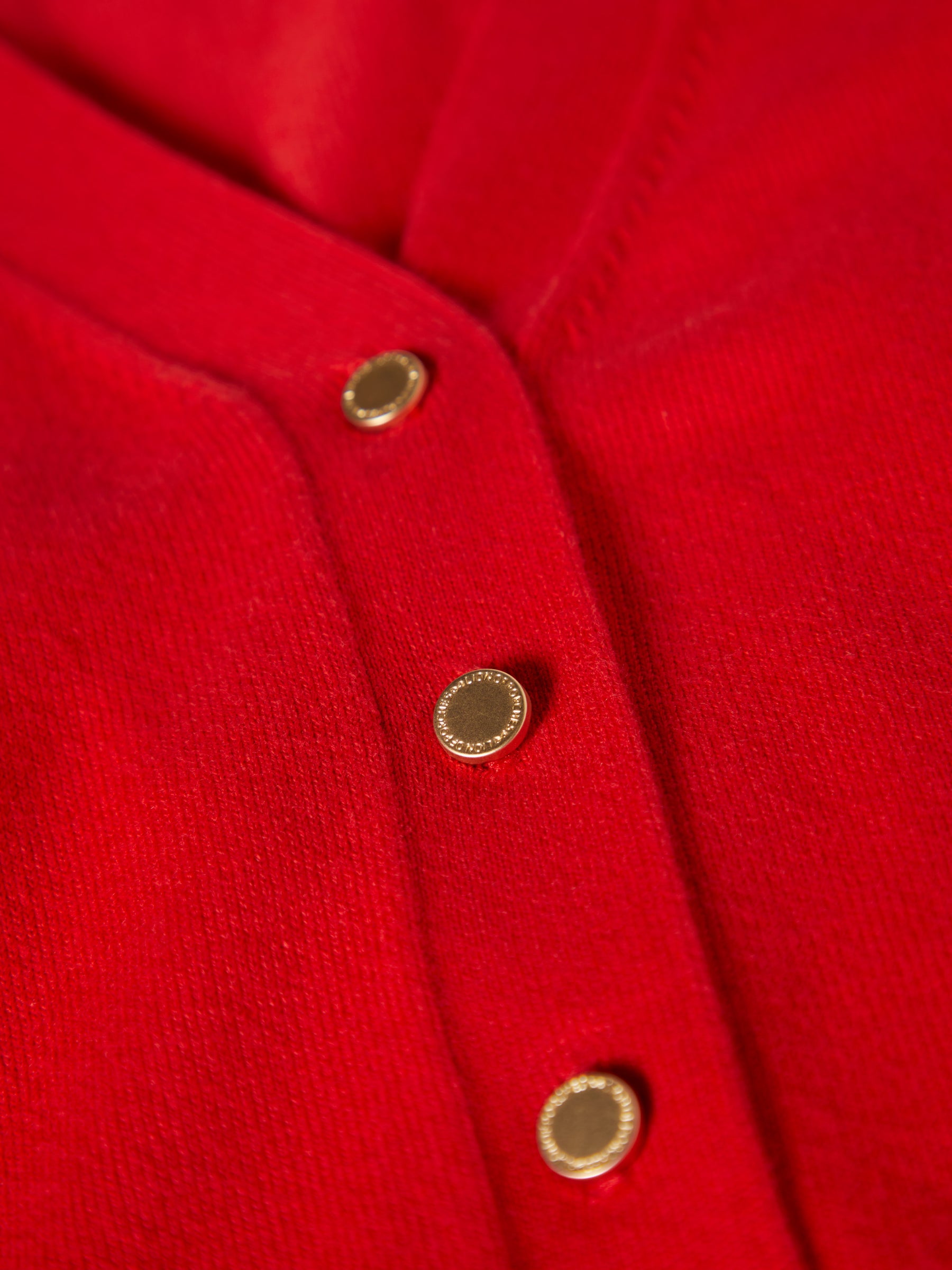 Cardigan clássico com botões em contraste