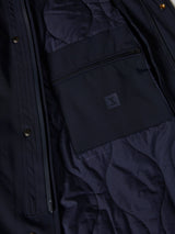 Gabardine em tecido técnico com capuz