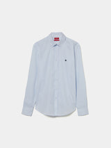 Camisa slim fit com padrão de riscas