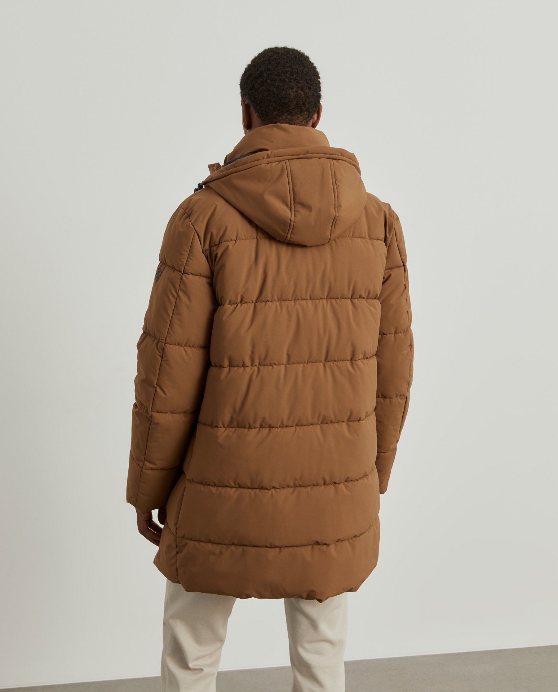 Parka acolchoada com capuz