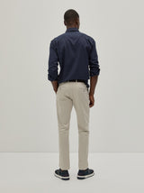 Calças chino slim fit