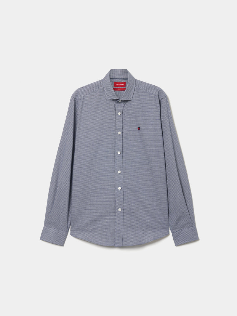 Camisa slim fit micropadrão