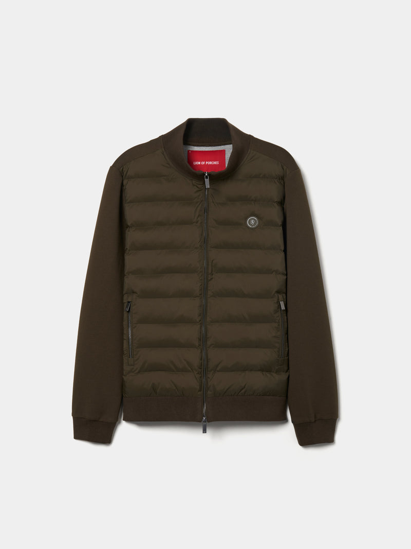 Casaco em tecido técnico com frente acolchoada