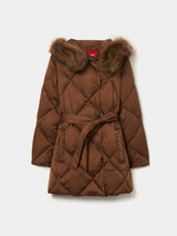 Blusão acolchoado com capuz e cinto