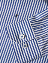 Camisa regular fit às riscas