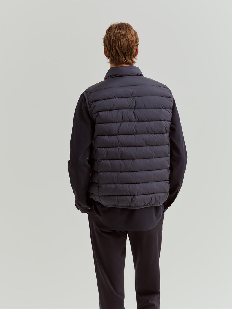 Colete acolchoado gola alta