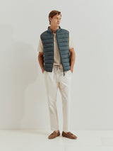 Colete acolchoado gola alta