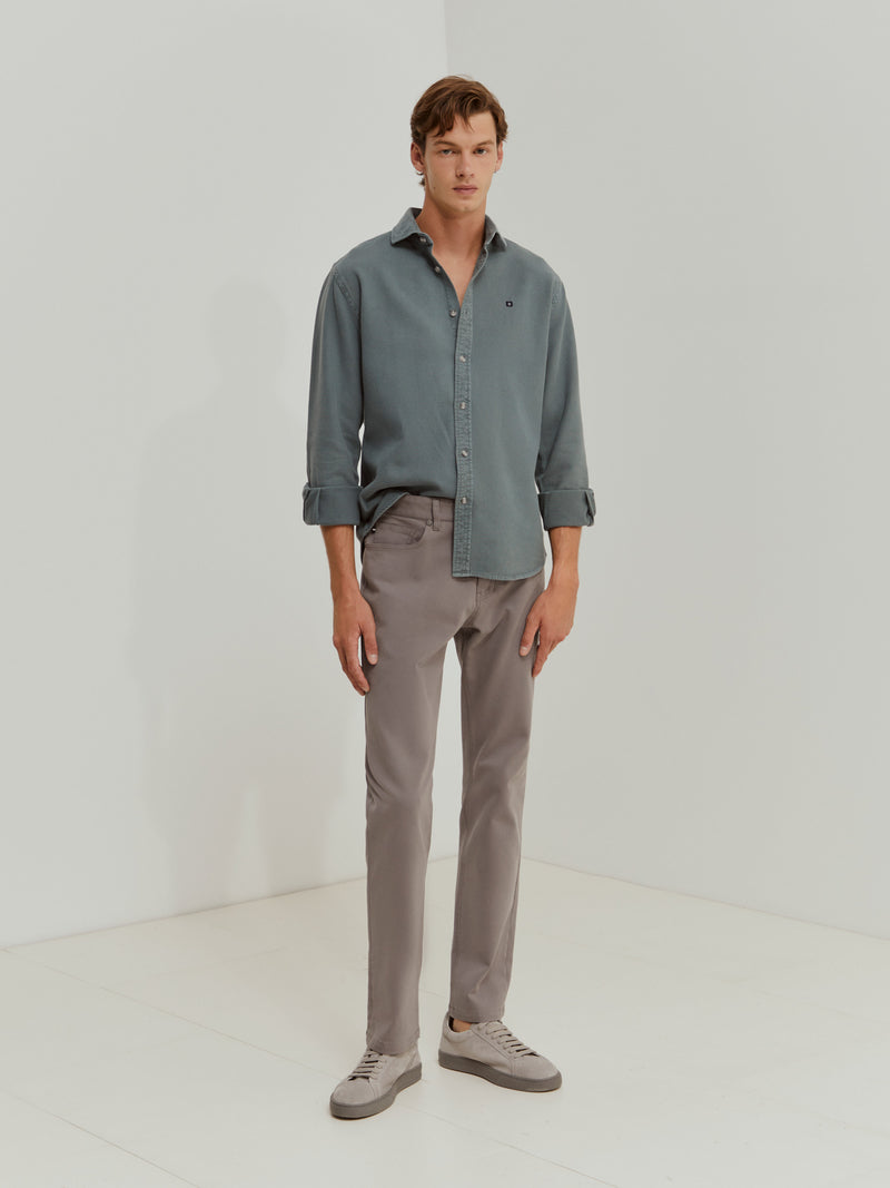 Calças regular fit 5 bolsos