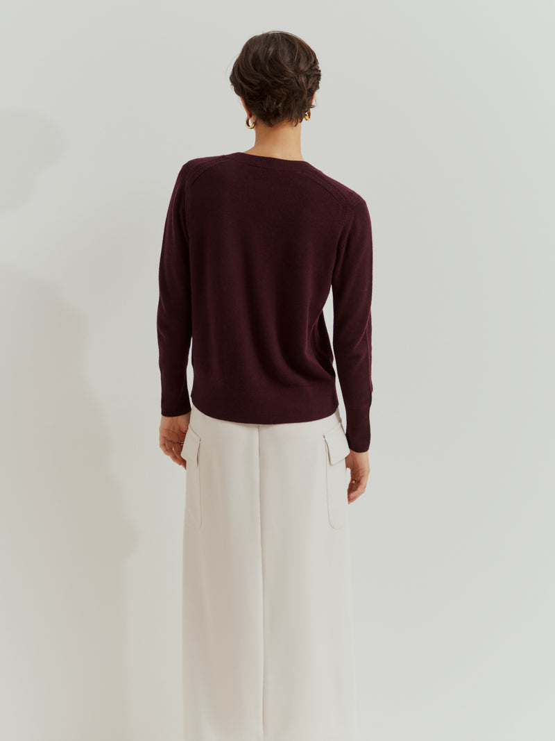 Camisola de lã decote em V