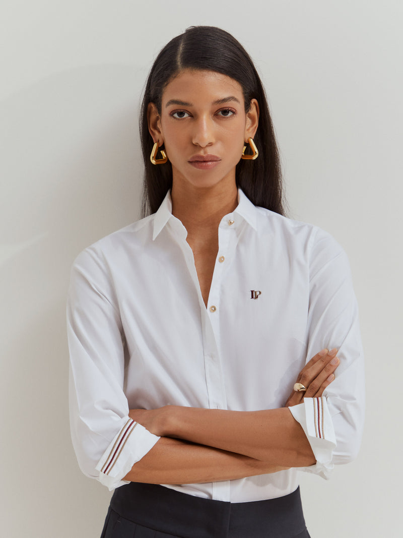 Camisa clássica de algodão