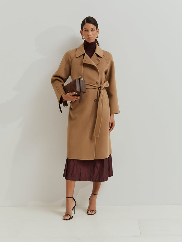 Sobretudo comprido de trespasse em lã