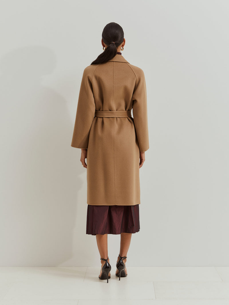 Sobretudo comprido de trespasse em lã