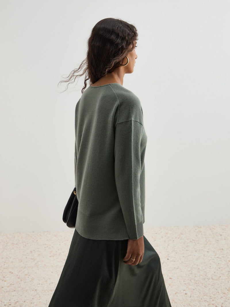 Camisola de lã decote em V