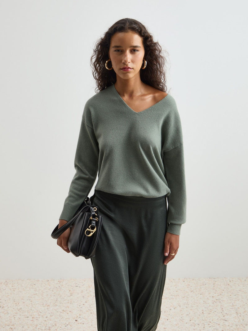 Camisola de lã decote em V