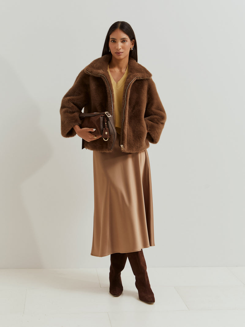 Casaco de pelo com mangas raglan