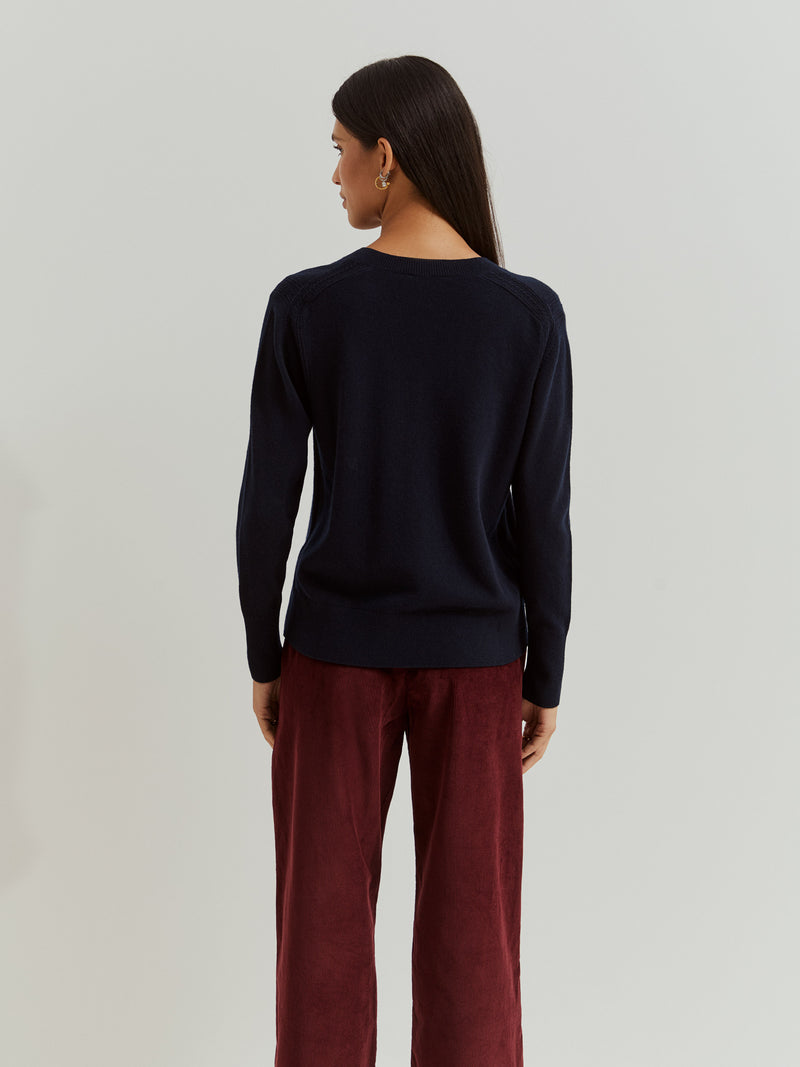 Camisola de lã decote em V