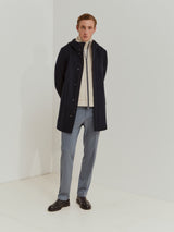 Sobretudo comprido com lã e capuz